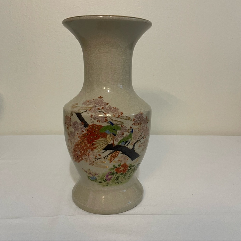 Charming Cream with Gold Accents Vase with Bird and Floral Art from Japan